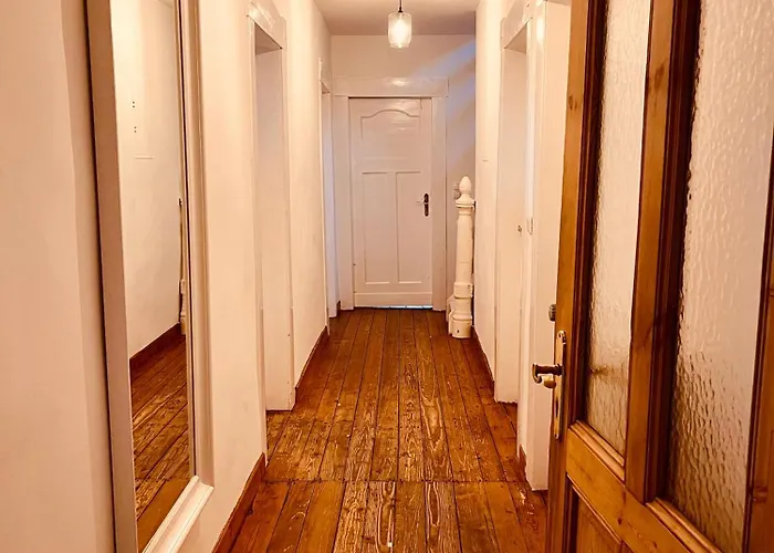 شقة B E D & A G E D E S I G N -extra Large- Wunderschoene Gesamte Mit Viel Platz & 4 Schlafzimmern - Rechnungserstellung Fuer Geschaeftsreisende & Firmen