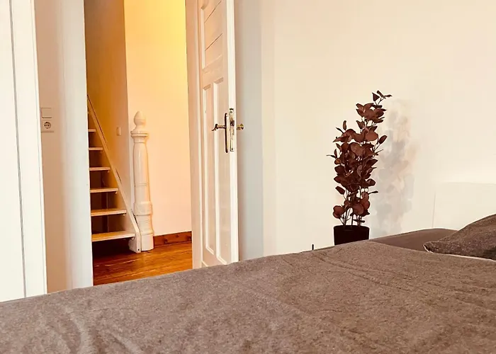 شقة B E D & A G E D E S I G N -extra Large- Wunderschoene Gesamte Mit Viel Platz & 4 Schlafzimmern - Rechnungserstellung Fuer Geschaeftsreisende & Firmen